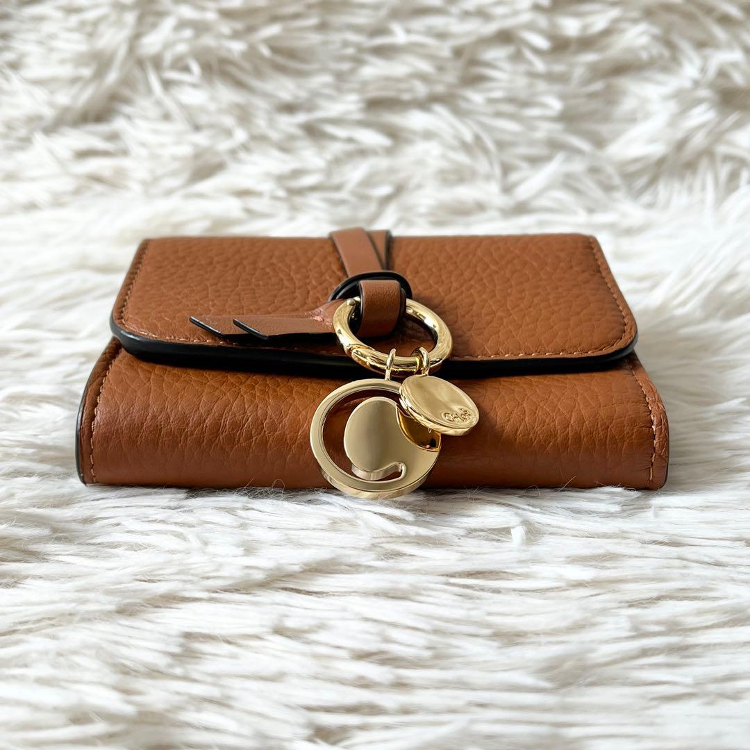 新品未使用✨　Chloe　Alphbet　アルファベット　三つ折り財布