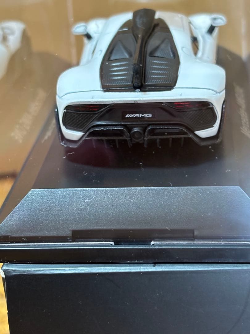 Mercedes-AMG ONE ミニカー 1/43