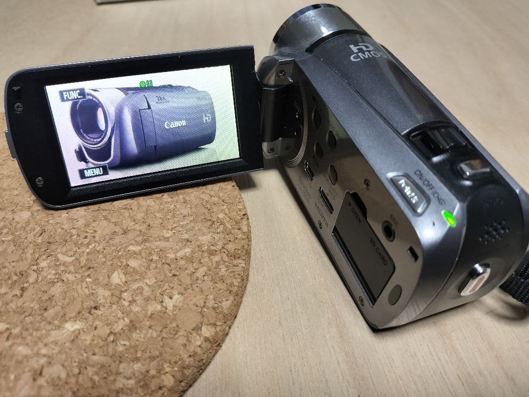 【すぐ使える】Canon iVIS HF R21 付属品＋BT２個＋バッグ付