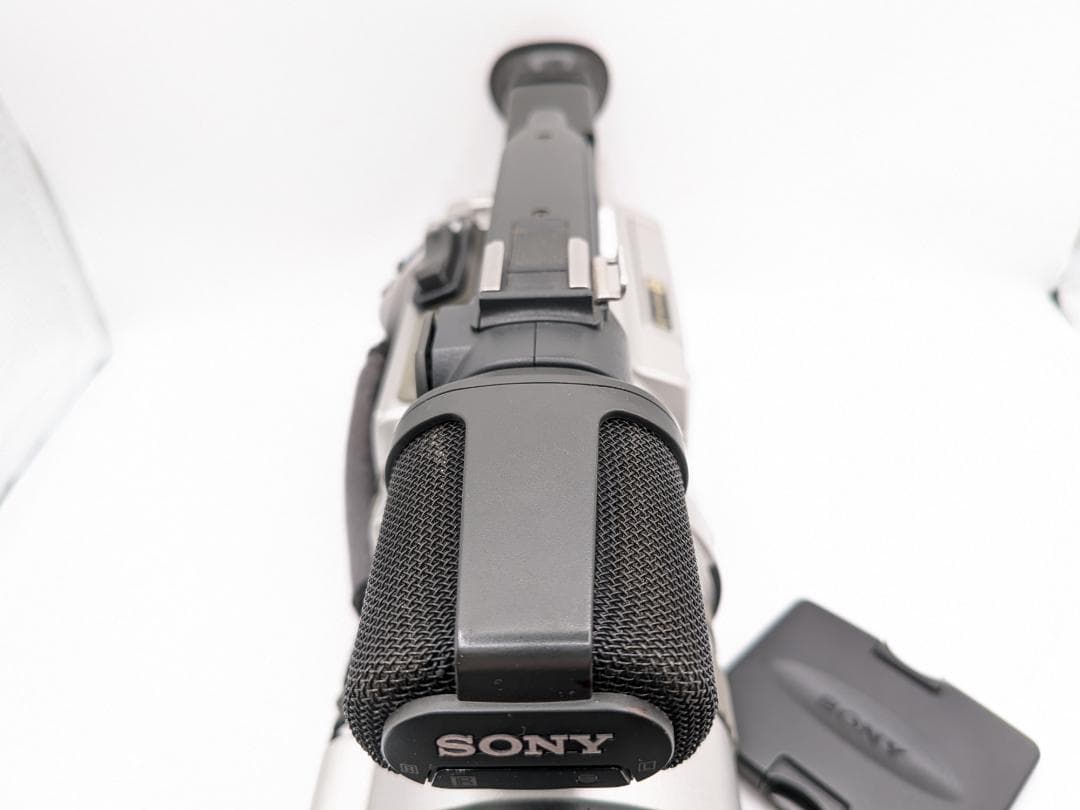 【きれいに録再可・美品 】Sony ビデオカメラ DCR-VX2000