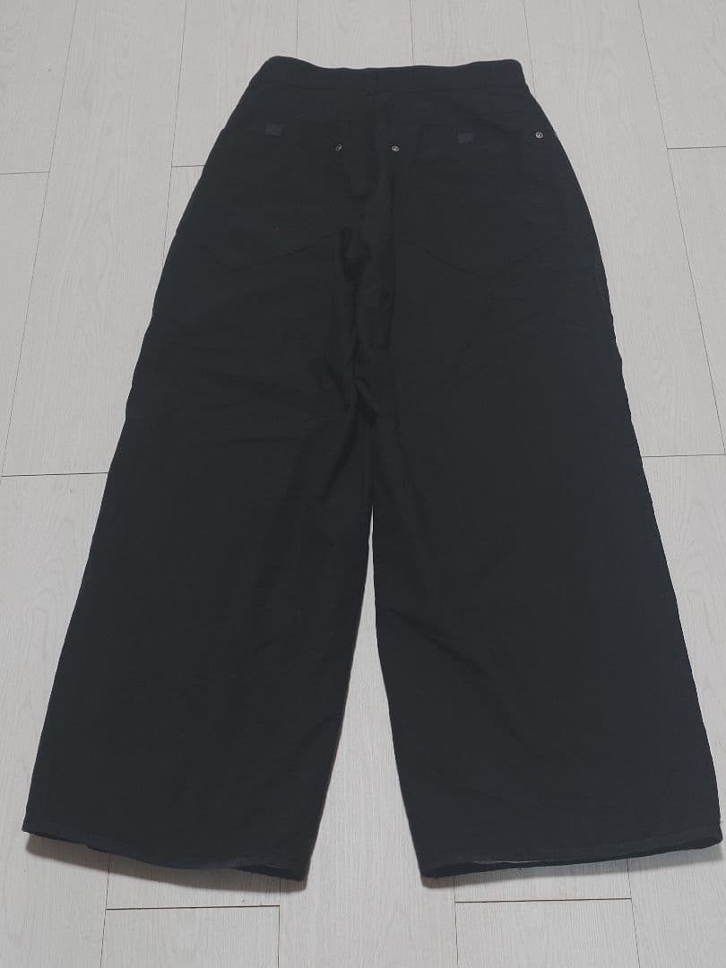 QUIKSILVER スノーボードパンツ Mサイズ ブラック