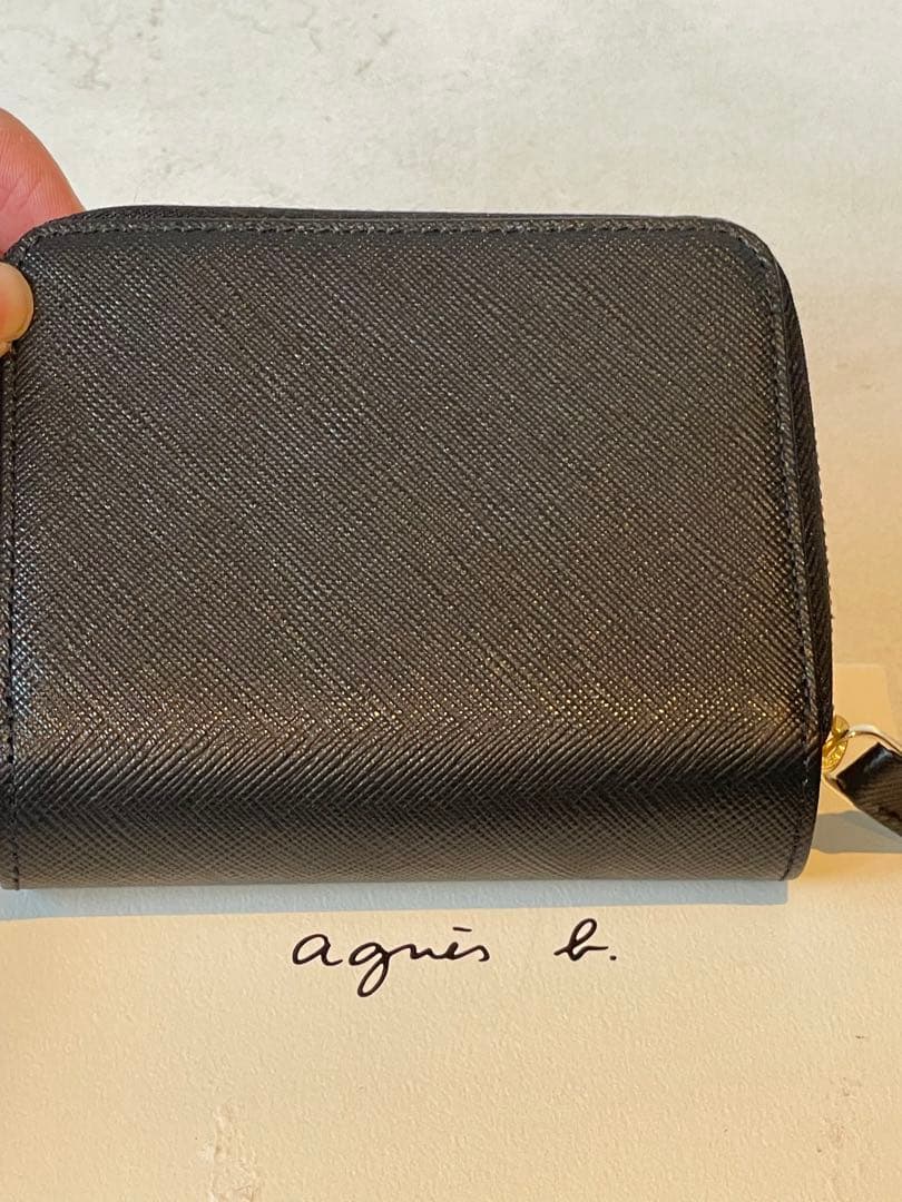 【新品未使用】agnès b. ブラック 二つ折り財布　定価25300円