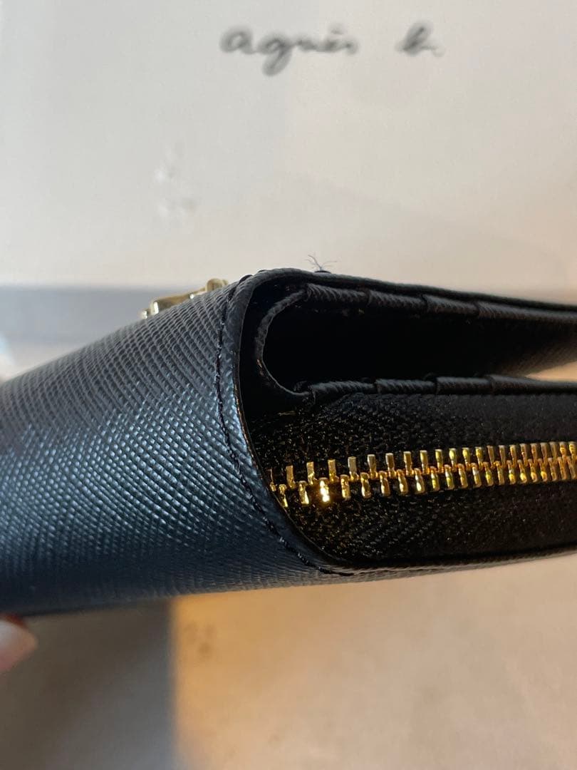 【新品未使用】agnès b. ブラック 二つ折り財布　定価25300円