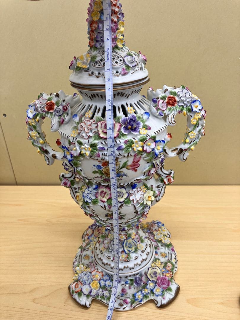 薔薇　アンティーク　porcelain 陶器　ポプリポット　ボンボニエ