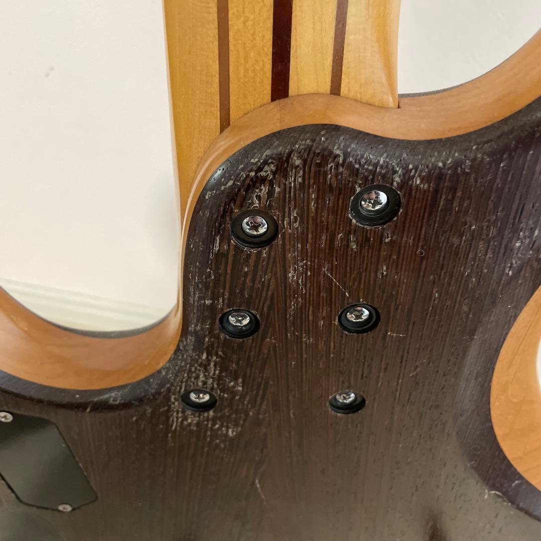 ESP halibut 5弦　BASS
