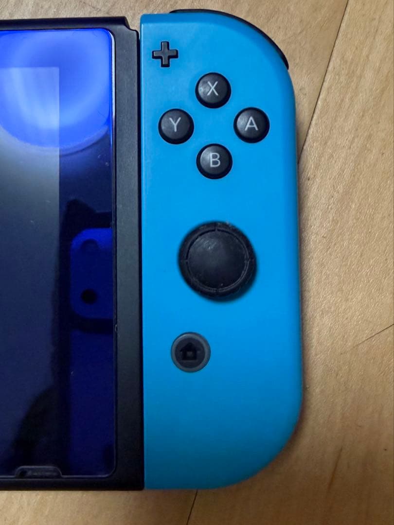 ゆー任天堂Switch本体Joy-Con、ドック付き
