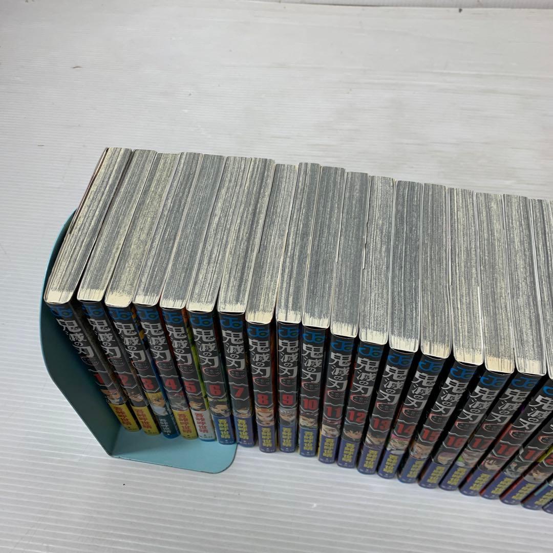 鬼滅の刃 1〜23巻　コミック　セット　全巻　関連本多数