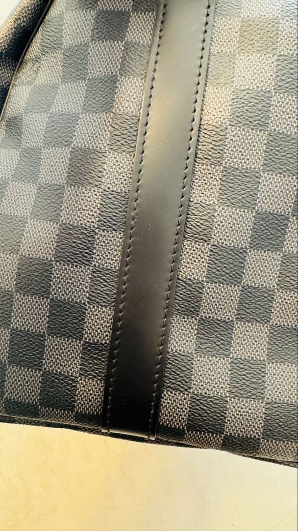 Louis Vuitton ダミエ・グラフィット キーポルバンドリエール50
