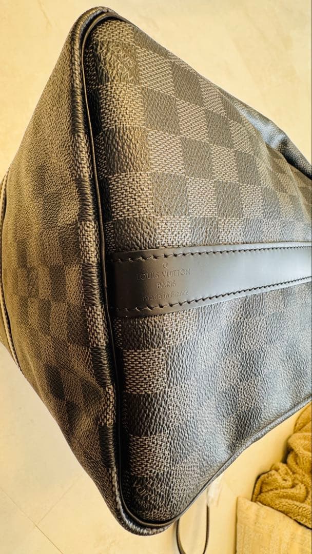 Louis Vuitton ダミエ・グラフィット キーポルバンドリエール50