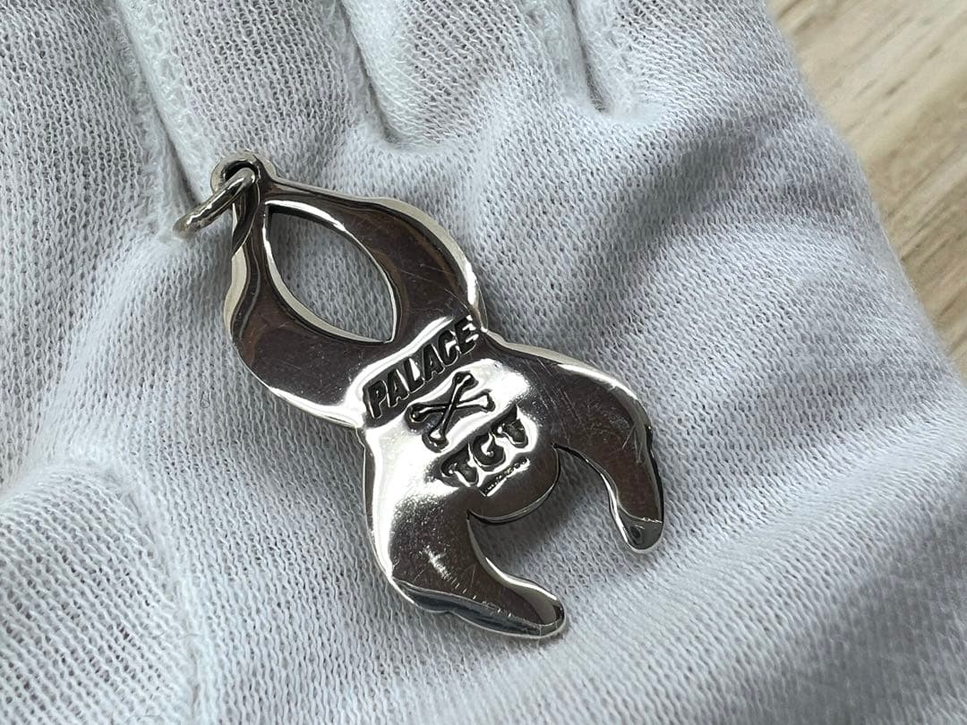 PALACE×TGF 24AW SPIDER PENDANT SILVER