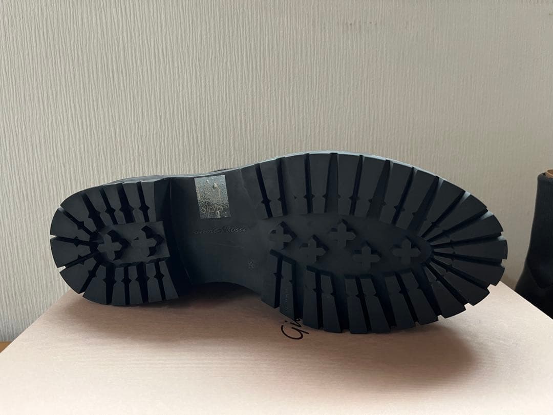 ジャンヴィトロッシ　GIANVITO ROSSI レースアップブーツ38