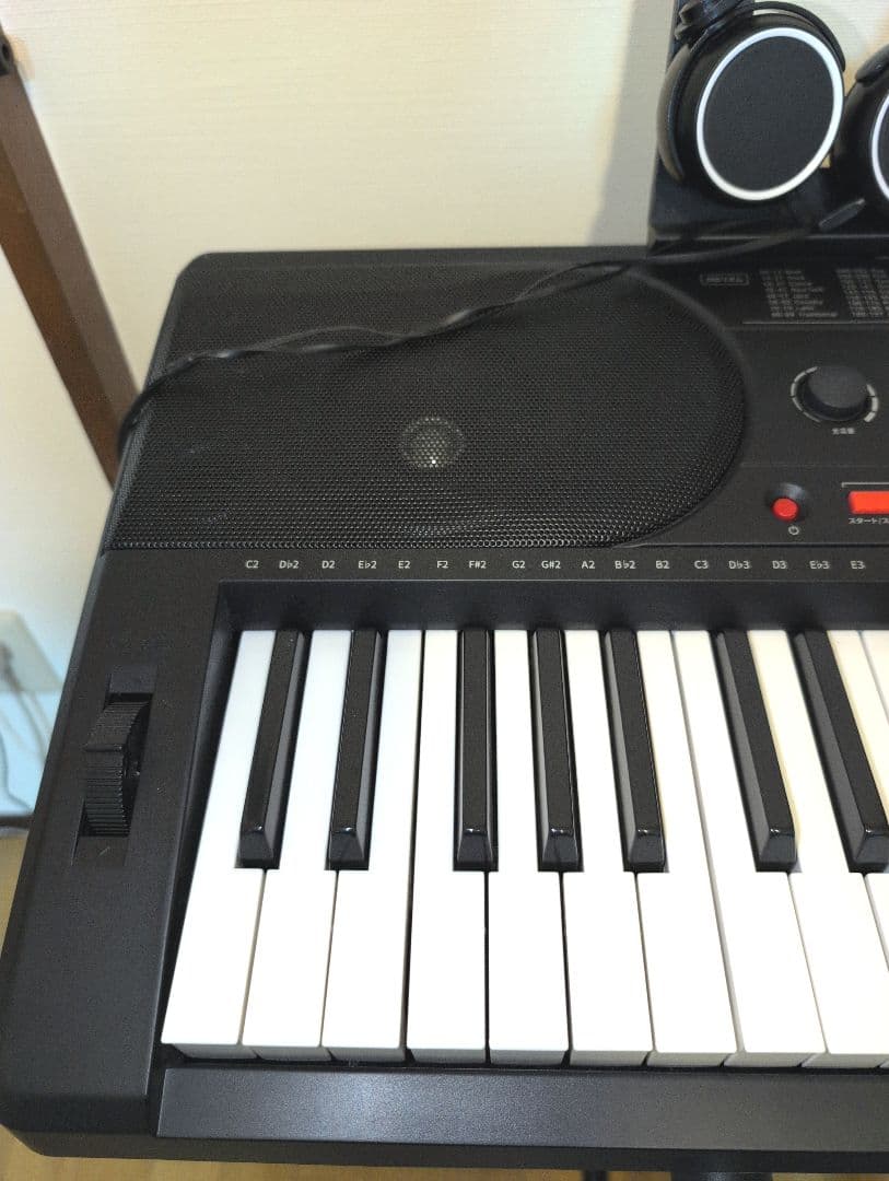 ONETONE OTK-61S 電子キーボード イス　ヘッドホン　譜面台付