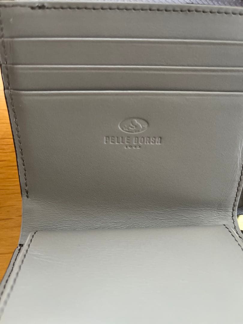 ペレボルサ　アイスグレー　2つ折り財布