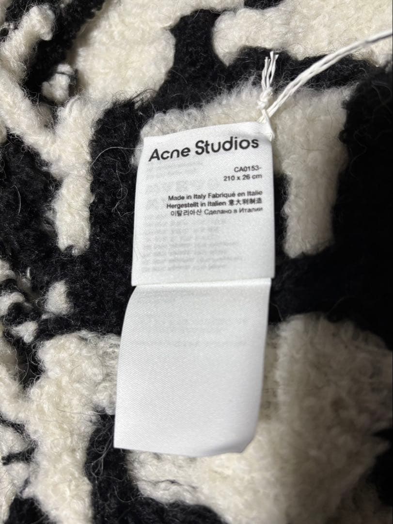 Acne studios アクネストゥディオス マフラー　新品未使用