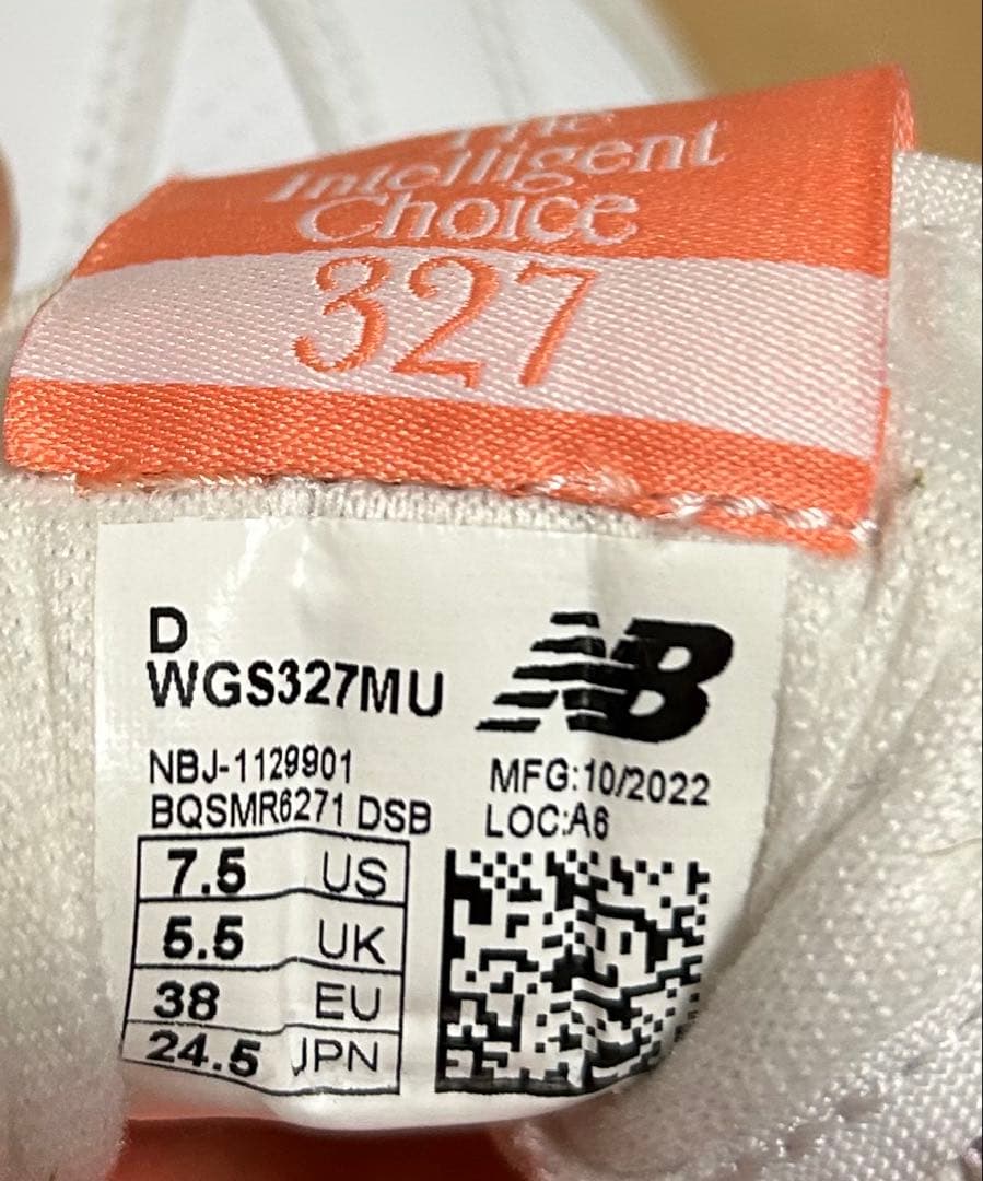 ニューバランスゴルフシューズ 女性用 24.5㎝