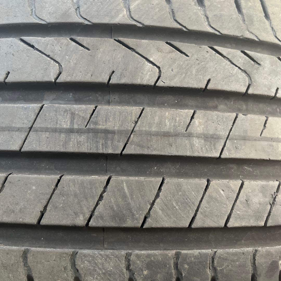 Pirelli Cinturato P7 235/40R19 4本セット