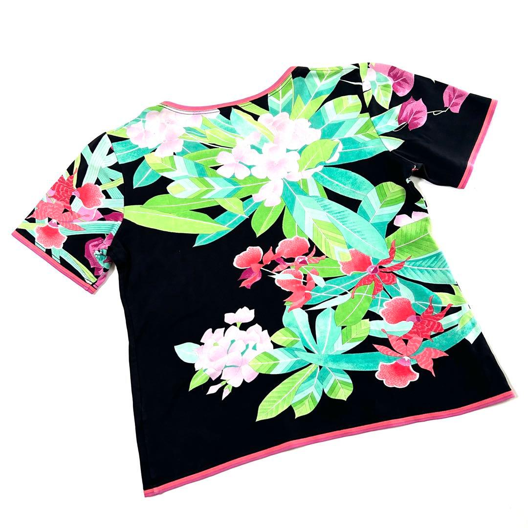 【美品】レオナール　半袖カットソー　Tシャツ　花柄　コットン　ラウンドネック　L