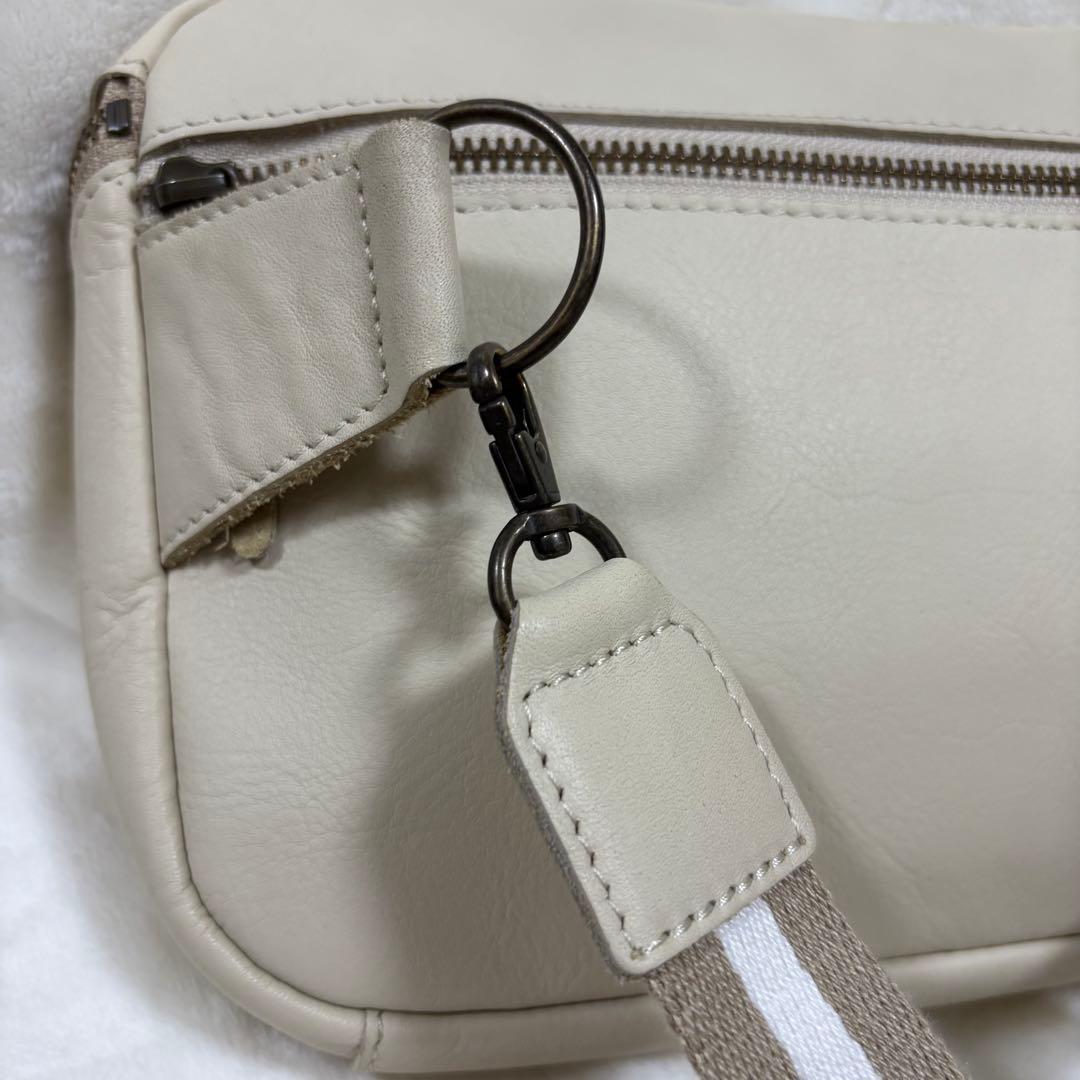 極美品 Kanmi. カンミ All Story ボディバッグ ショルダーバッグ