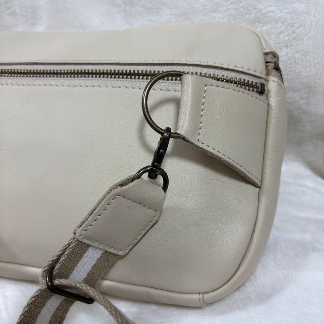 極美品 Kanmi. カンミ All Story ボディバッグ ショルダーバッグ