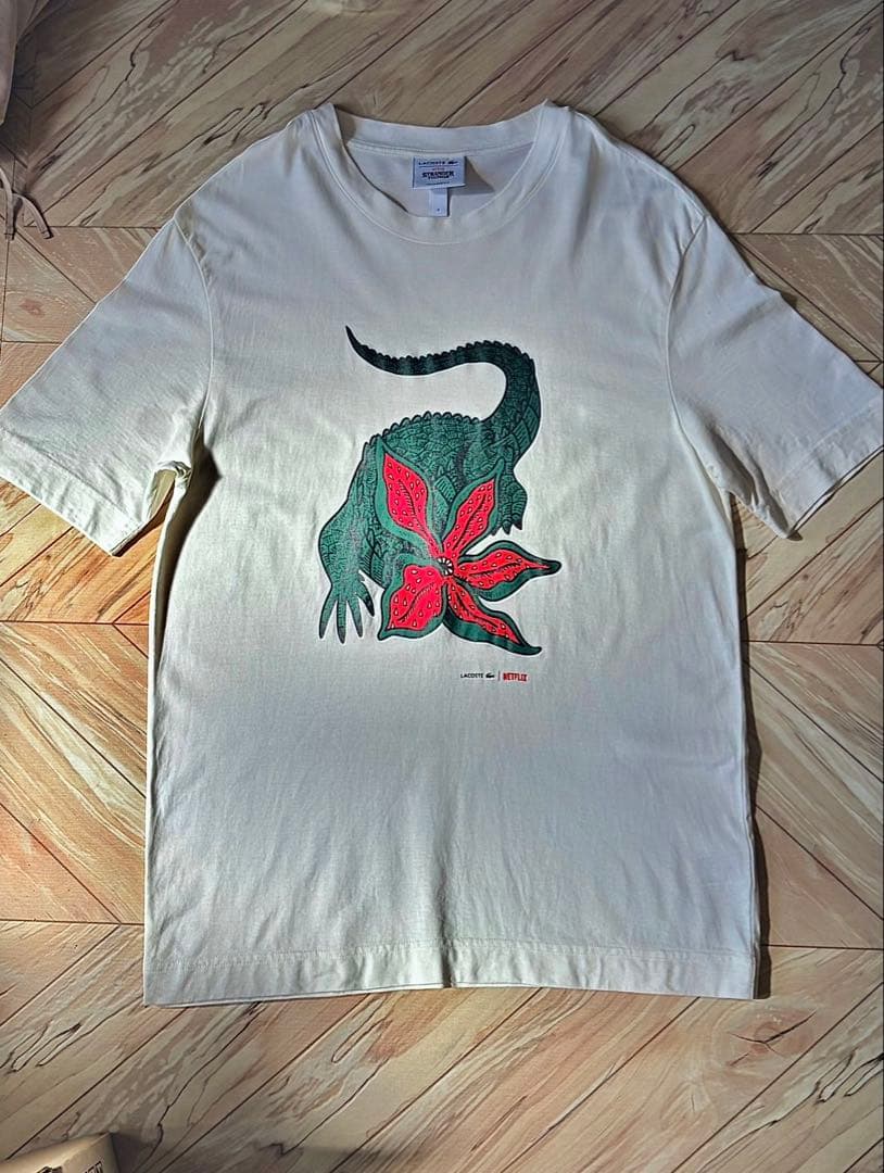 【コラボ】LACOSTE STRANGER THINGS Tシャツ
