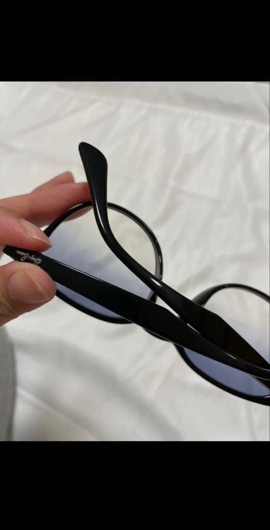 セ*ル様 じ*い様 Ray-Ban レイバン　RB4259-F サングラス　ブラ