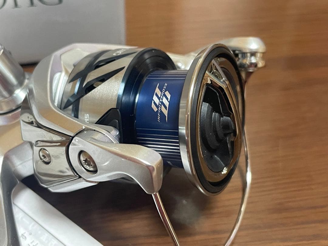 【美品】 シマノ 23ストラディック C3000HG