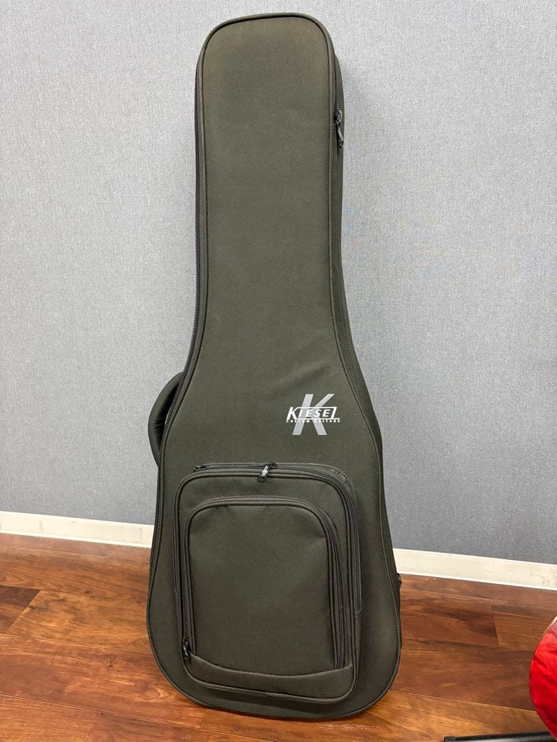 Kiesel DC8 スルーネック