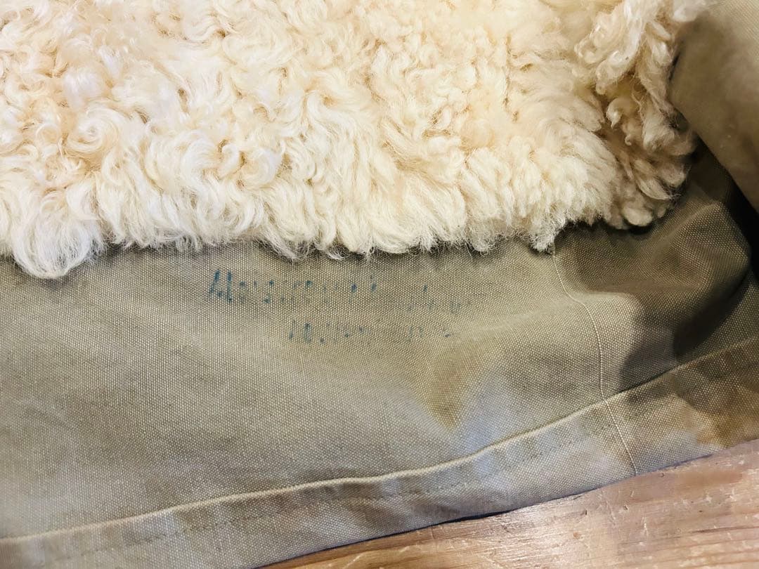 ベスト 古着 60s ヴィンテージ 軍物 ミリタリー 羊 ファー ジレ 希少