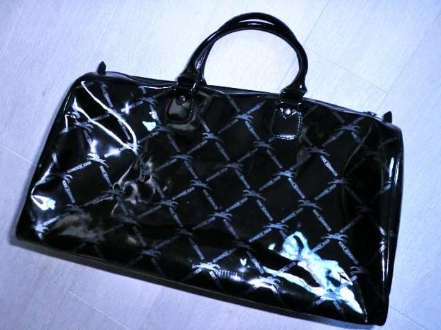 ロンシャン エナメル ボストン　数量限定デザイン made in france