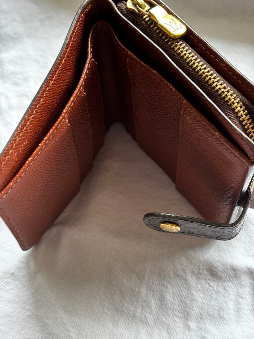 Louis Vuitton 二つ折り財布 モノグラム