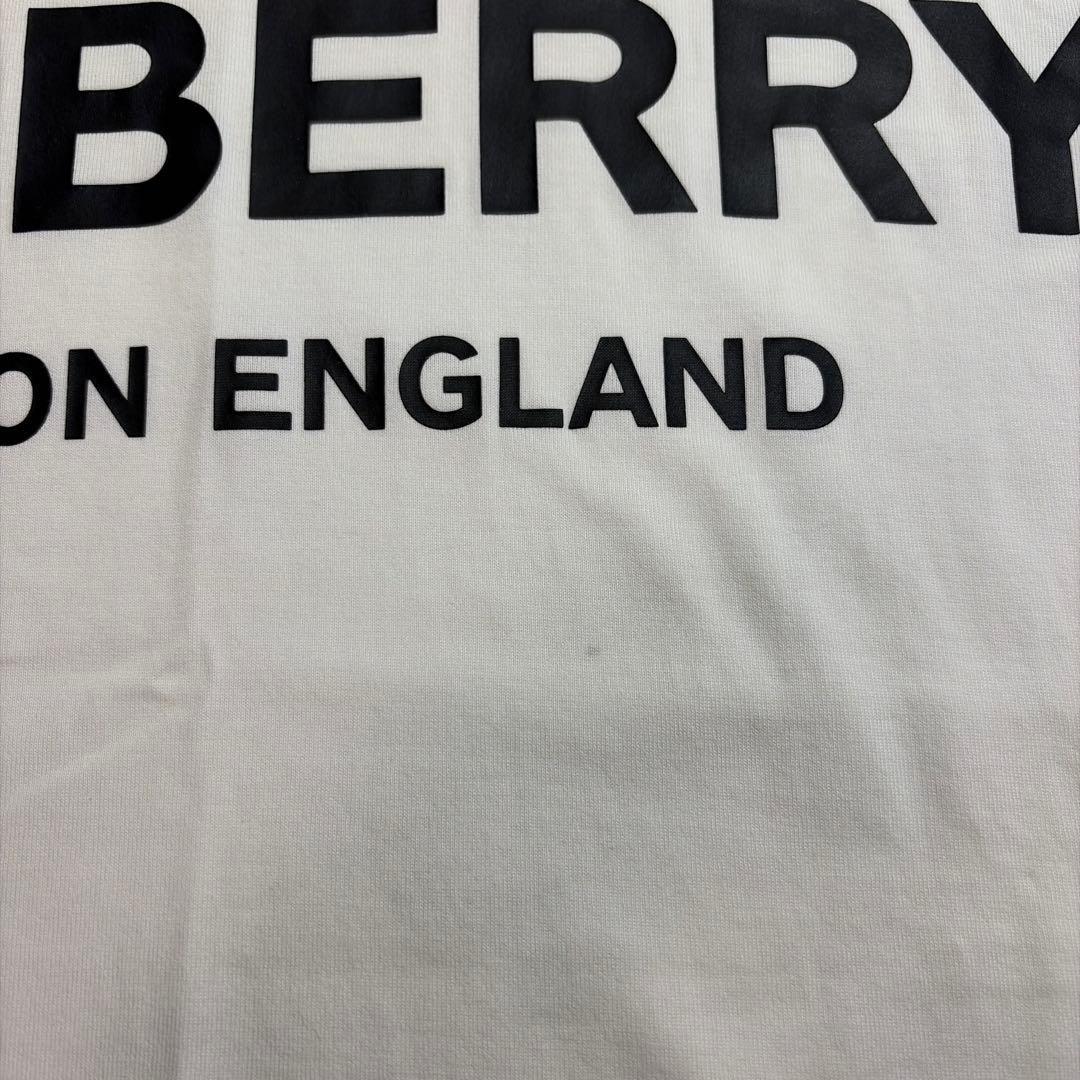 美品⭐︎BURBERRY バーバリー　レディース半袖Tシャツ　白　サイズS