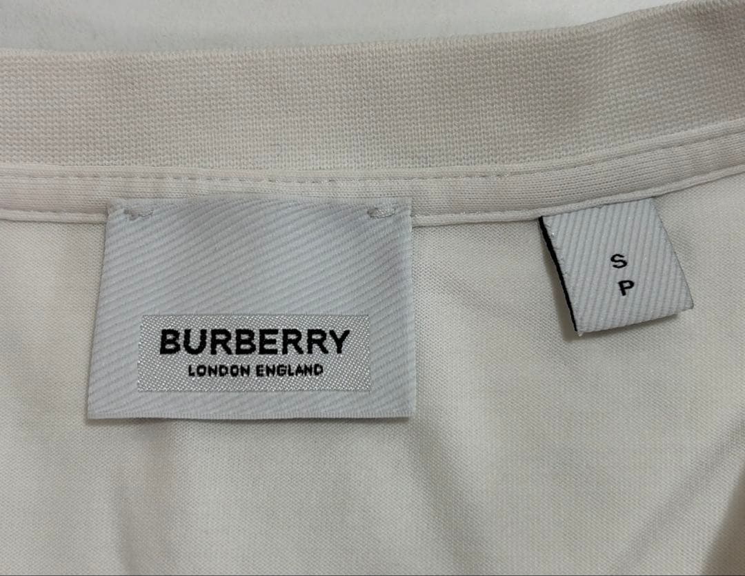 美品⭐︎BURBERRY バーバリー　レディース半袖Tシャツ　白　サイズS