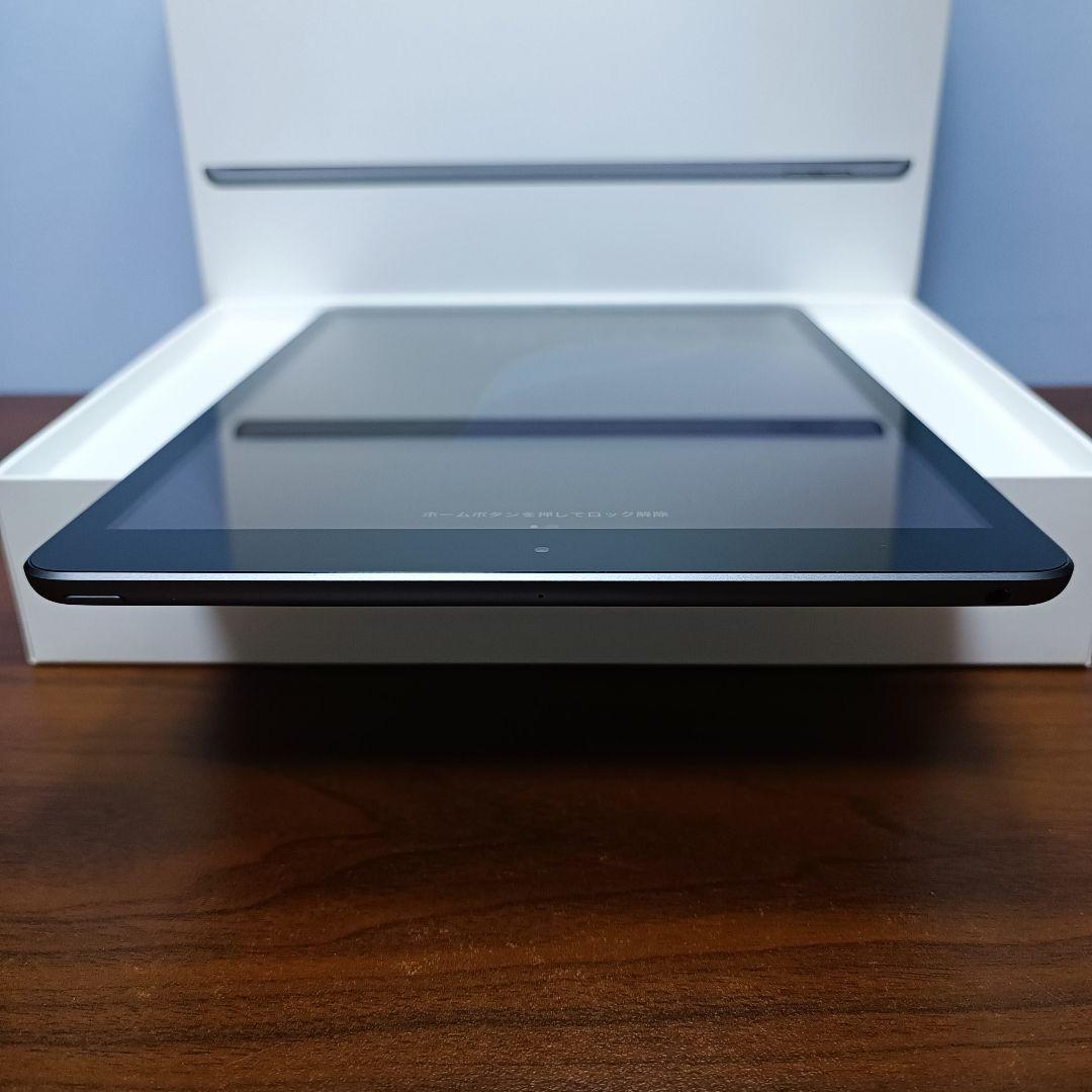 美品 iPad 10.2 第7世代 WiFi 128GB キーボード、カバー付き