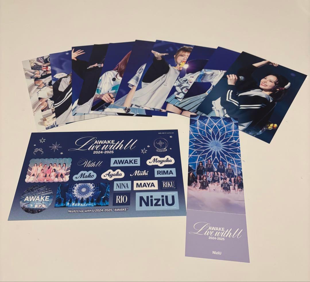 K-POP・アジア NiziU AWAKE Live with NiziU 2024-2025