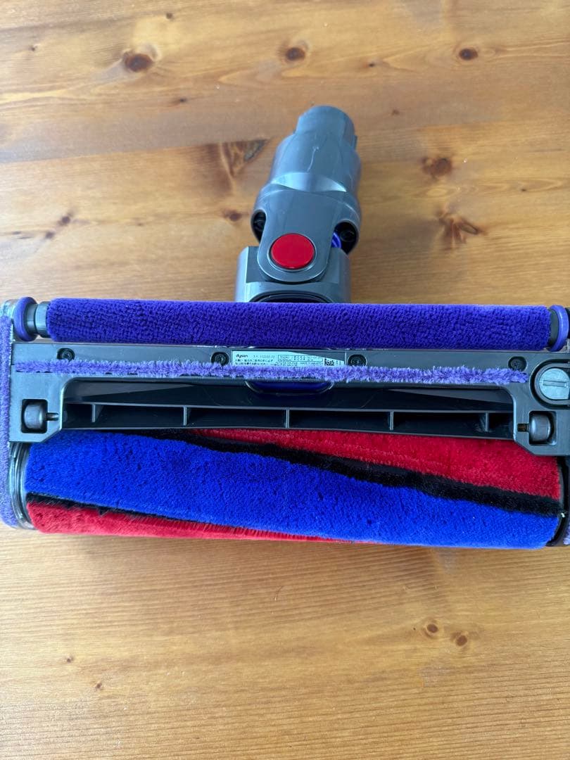 【送料無料】Dyson コードレス クリーナー V10 Fluffy