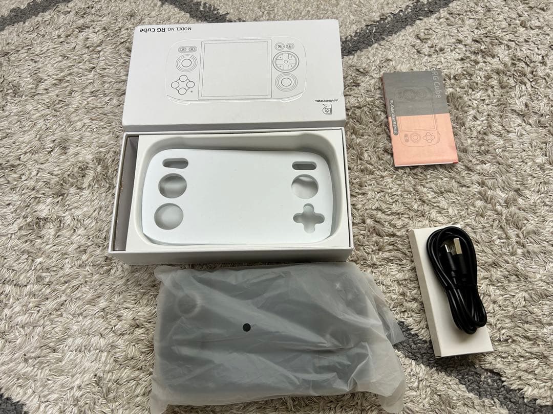 ANBERNIC RG Cube ブラック 8GB/128GB