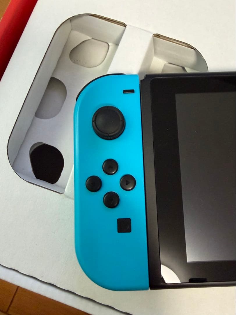 Nintendo Switch 本体 青/赤 Joy-Con 【初期化済】