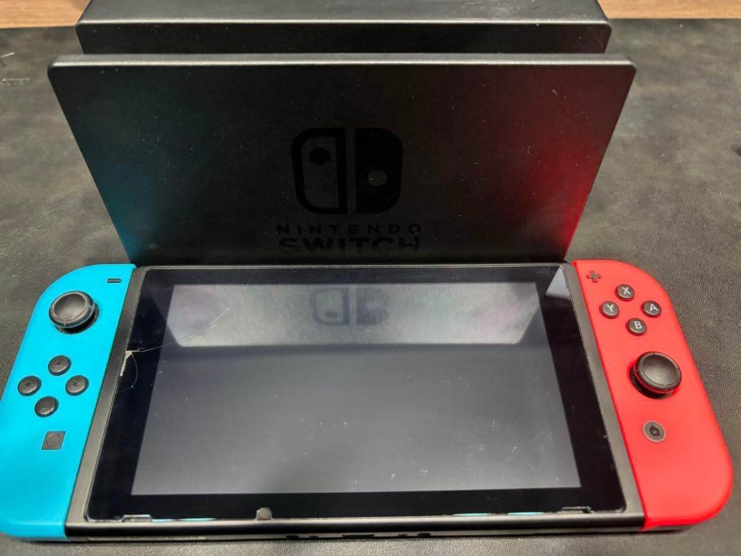 【訳あり】Nintendo Switch 本体セット（ファン不調・ドック欠け)