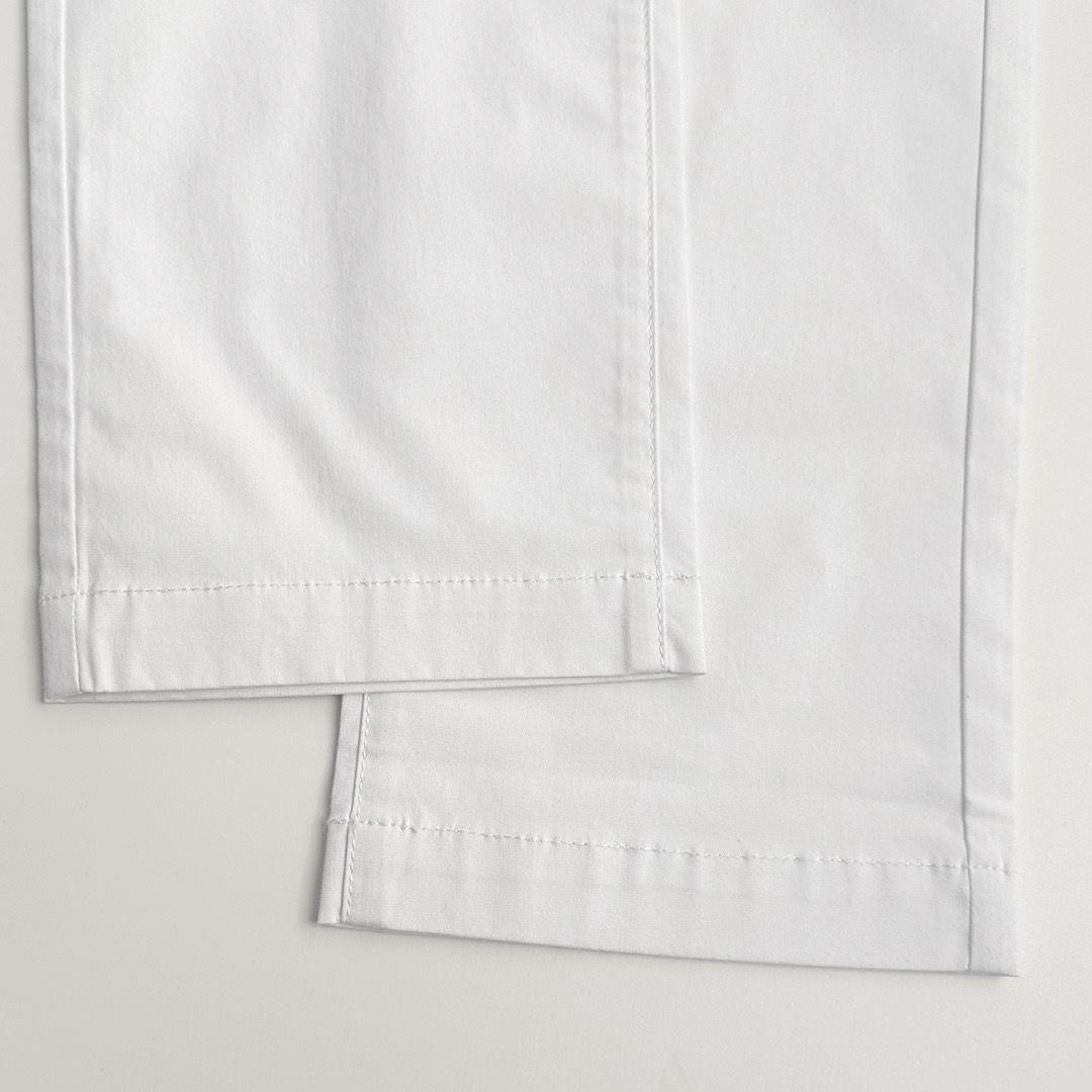 655 パーリーゲイツ定価25,300円ホワイトガードPLUSメンズパンツ4 M