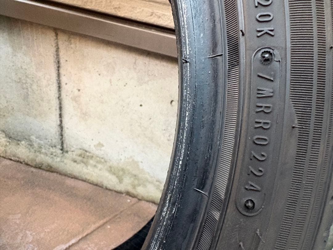 ②グッドイヤー　2024年製　215/45R17 91w 2本　送料込