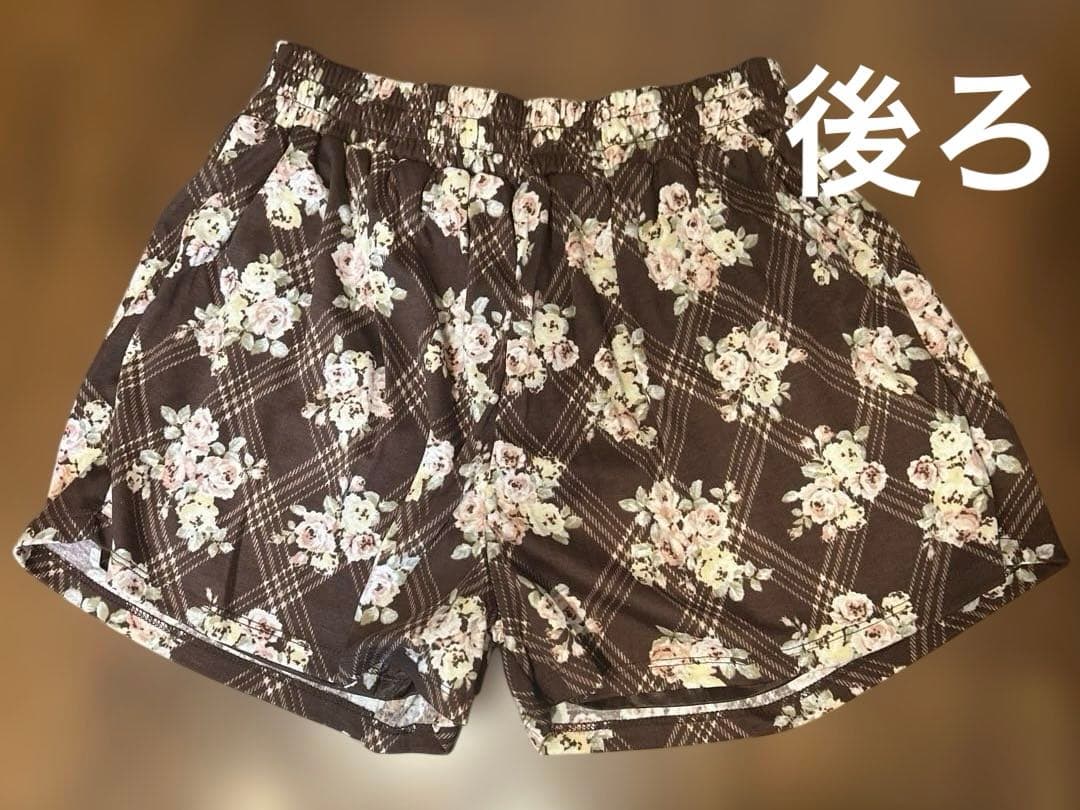【新品未使用品】リズリザ　マイメロディ　サンリオコラボ　キュロットミニスカートL