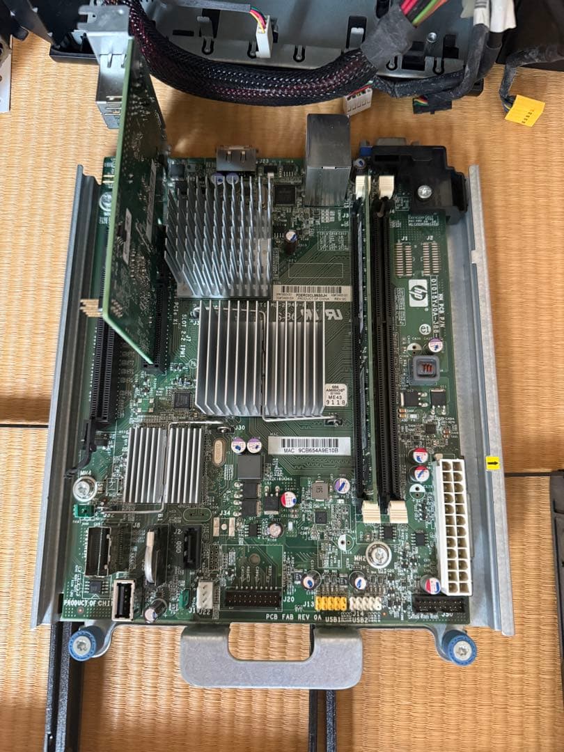 【中古】HP ProLiant MicroServer N54L