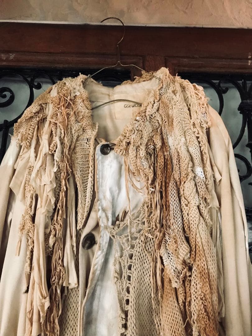 ともやoruca damage coat