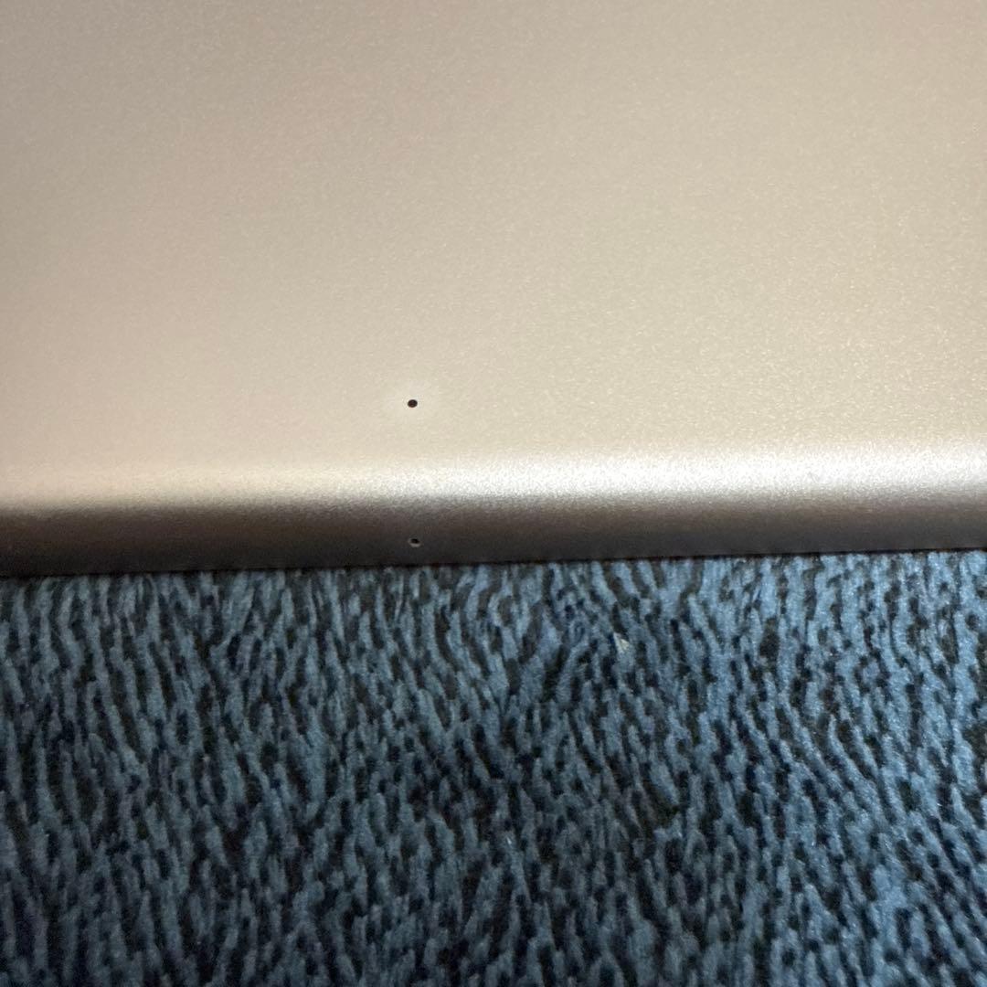 【美品】iPad 第5世代 Wi-Fi 32GB シルバー