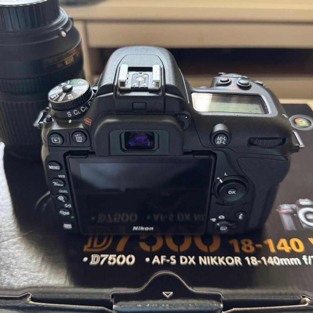 ⭐️Nikon D7500 18-140 VR レンズキット　SDカード付き⭐️