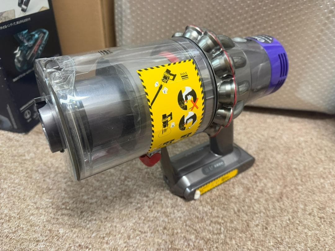 Dyson V10 Fluffy SV12 コードレス掃除機 スタンド付き