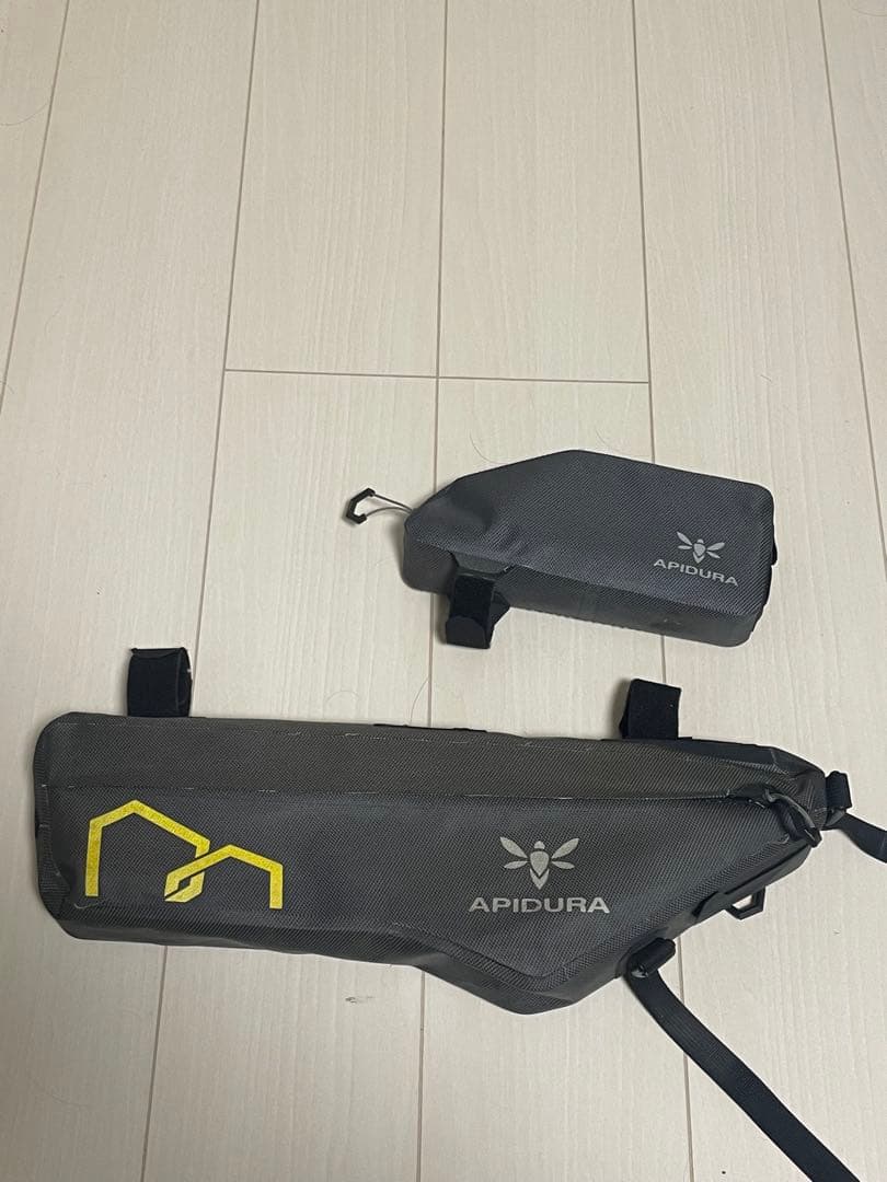 APIDURA フレームバッグとトップチューブバッグセット