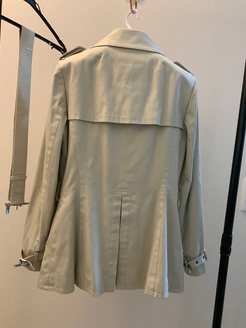 BURBERRY BLUELABEL ショートトレンチコート　クリーニング済み