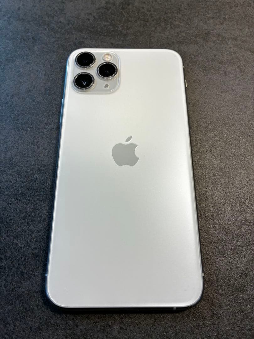 iPhone11Pro シルバー　256GB SIMフリー　箱付
