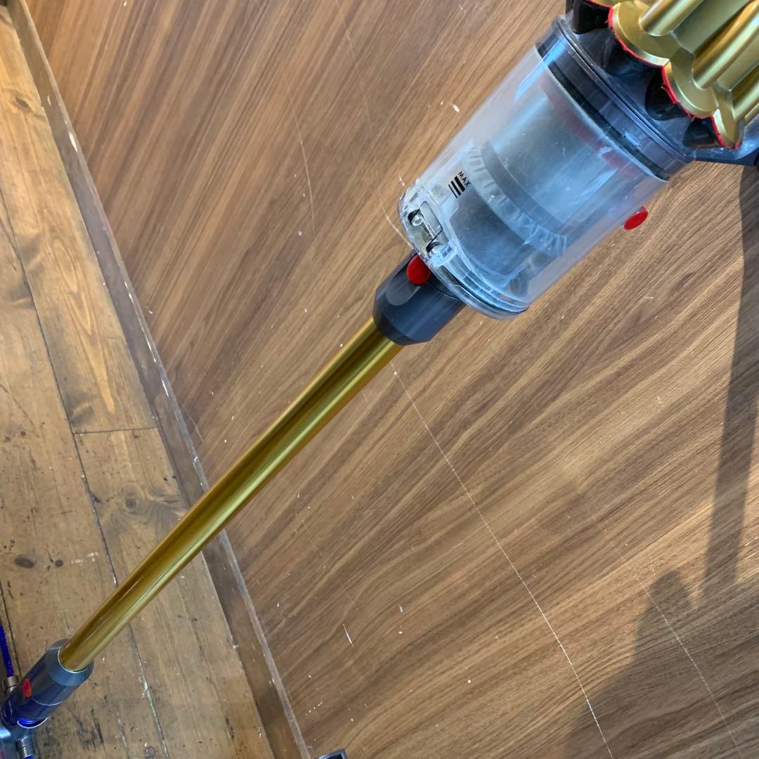 ダイソン　Dyson digital slim SV18 スティッククリーナー